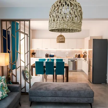 Billy's Place Protaras Luxury With Private Pool With Heated Pool Option For Autumn And Winter Months * Паралимни