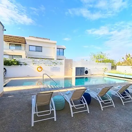 Вилла Billy's Place Protaras Luxury With Private Pool With Heated Pool Option For Autumn And Winter Months