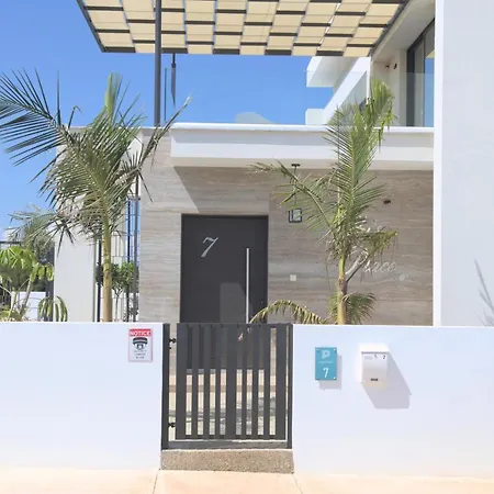 Billy's Place Protaras Luxury With Private Pool With Heated Pool Option For Autumn And Winter Months Villa *