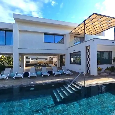 Billy's Place Protaras Luxury With Private Pool With Heated Pool Option For Autumn And Winter Months