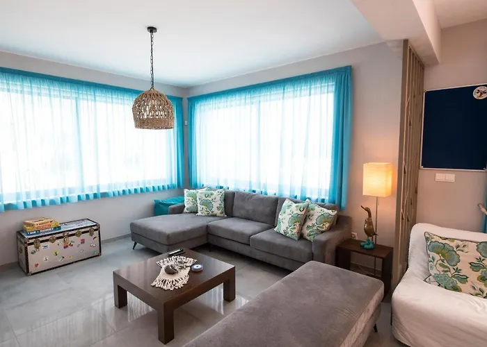 Villa Billy's Place Protaras Luxury With Private Pool With Heated Pool Option For Autumn And Winter Months Paralimni